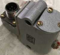 Куплю вимикач 765-96-сб161 і 765-96-сб163 фото